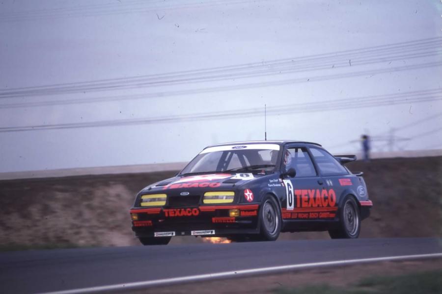  Ford Sierra RS500 Cosworth WTCC 1987 года  (фото 6 из 7)